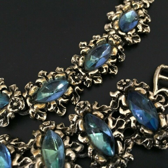 SOLD vtg Blue Givre Glass Necklace Bracelet Set - Picture 3 of 7